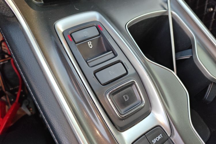 本田 雅阁 2018款 锐·混动 2.0L 锐智版 国VI局部细节18