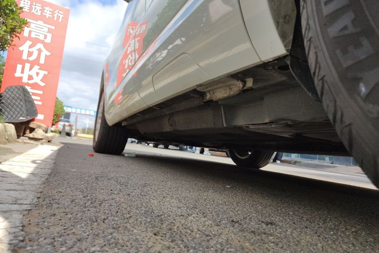 奥迪Q3(进口) 2012款 35 TFSI quattro 舒适型局部细节9002