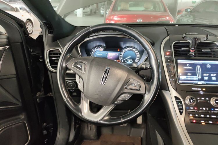 林肯MKX 2015款 2.0T 两驱尊享版中控内饰13