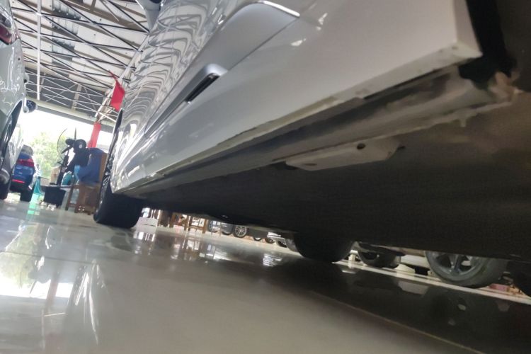 腾势D9 2022款 DM-i 1040 尊贵型局部细节9002