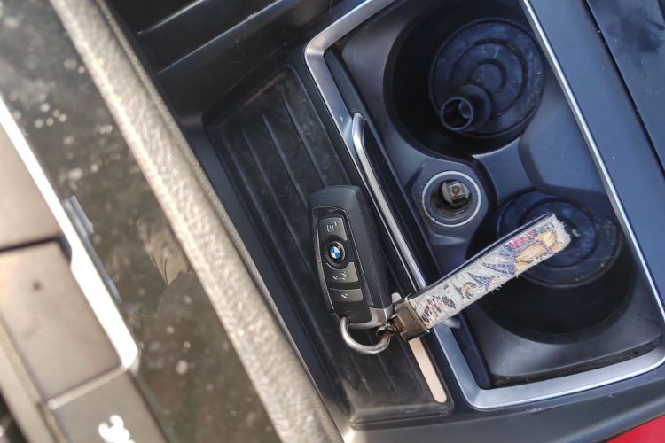 宝马1系(进口) 2018款 118i 领先型中控内饰11