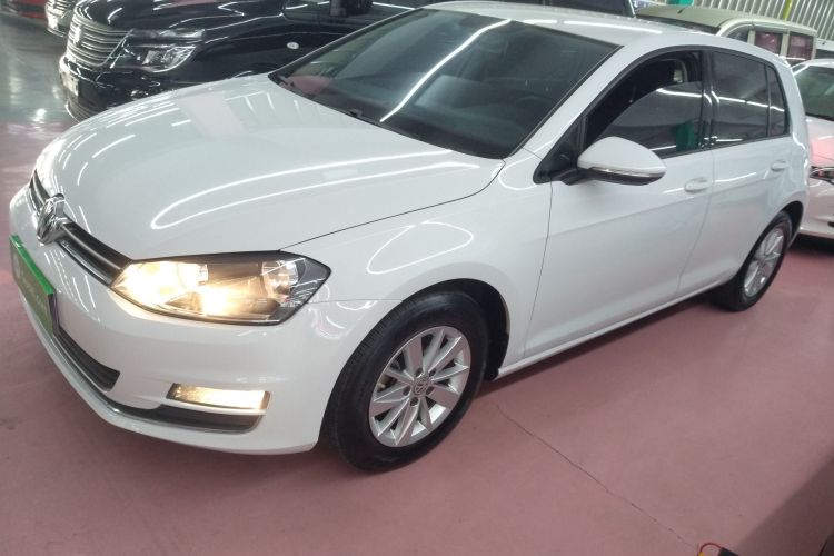 大众 高尔夫 2015款 1.6L 自动时尚型车身外观4