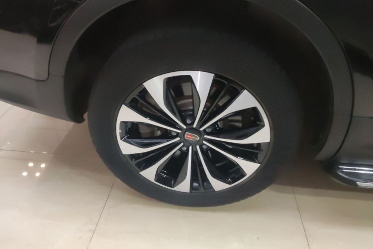 红旗HS7 2022款 2.0T DCT两驱智联旗享版 五座车身外观6008