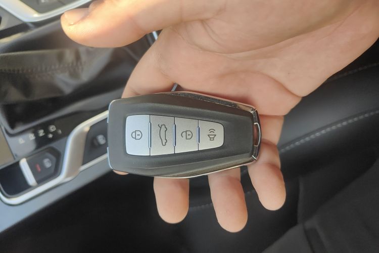 吉利汽车 帝豪 2020款 1.5L CVT豪华型中控内饰7001