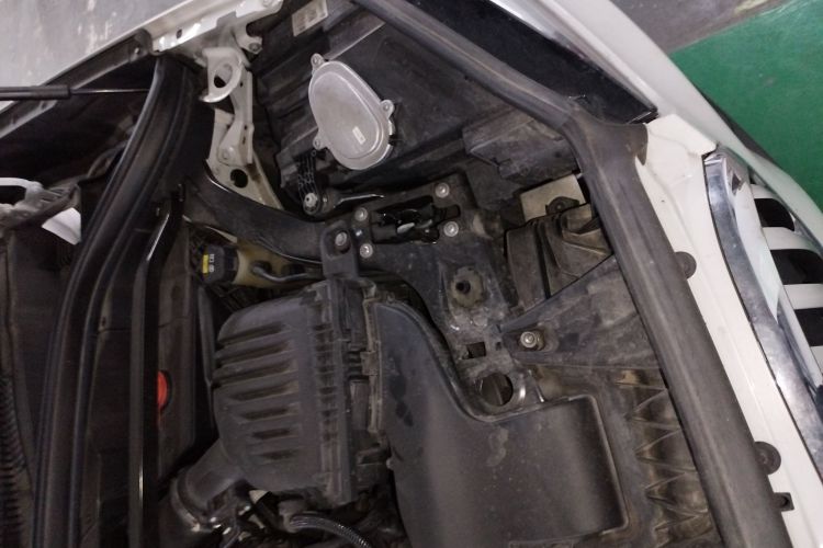 宝马X1 2020款 sDrive20Li 尊享型局部细节9007