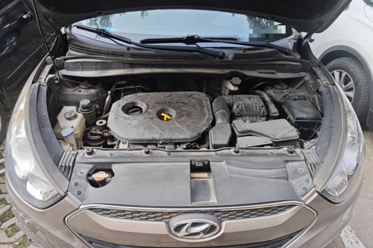 北京现代ix35 2012款 2.0L 自动两驱精英版GLS局部细节24