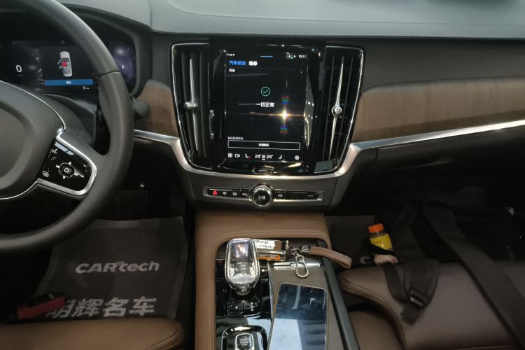 沃尔沃S90 2024款 B5 智远豪华版中控内饰16
