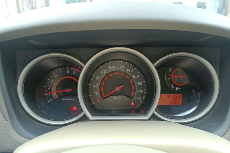 日产 轩逸 2018款 经典 1.6XE CVT舒适版中控内饰14