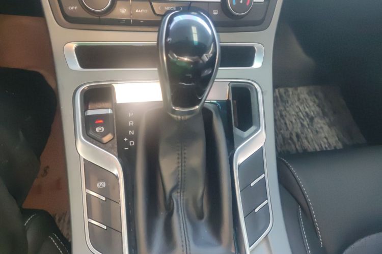 吉利汽车 帝豪 2021款 UP 1.5L CVT豪华型局部细节18