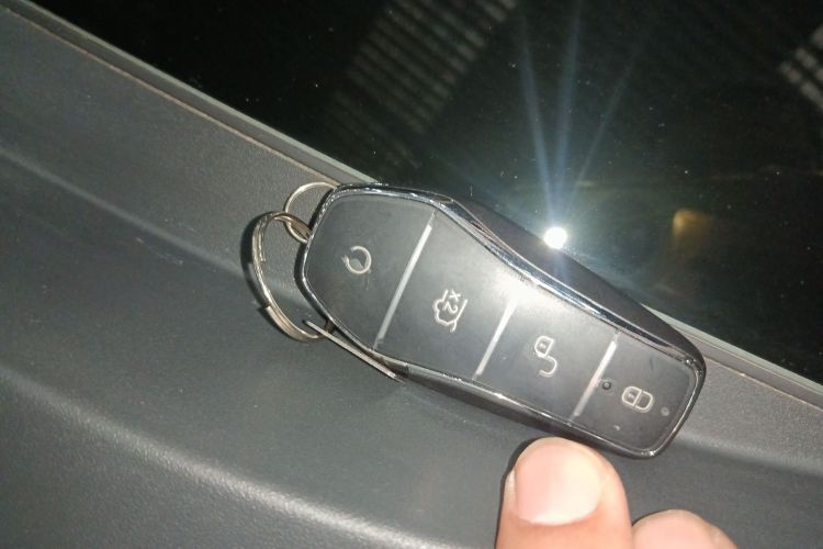 比亚迪 海鸥 2025款 智驾版 305km 活力版中控内饰11