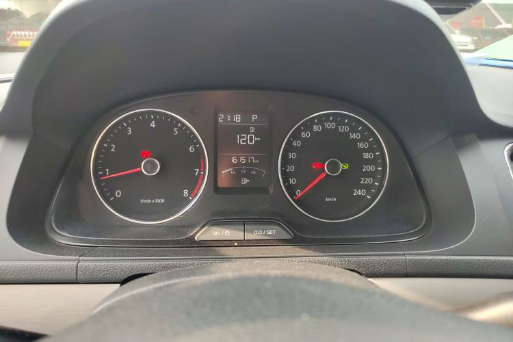 大众 朗逸 2013款 改款经典 1.6L 自动舒适版中控内饰14