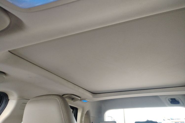 北汽幻速S5 2017款 1.3T 手动尊贵型中控内饰22