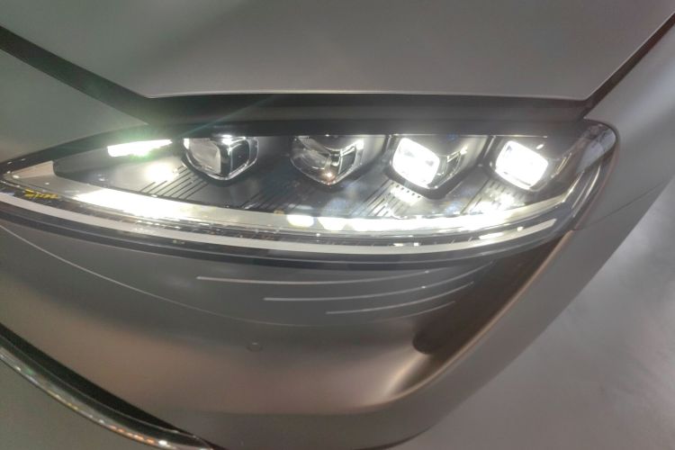 鸿蒙智行 智界S7 2024款 Max 后驱长航智驾版局部细节36