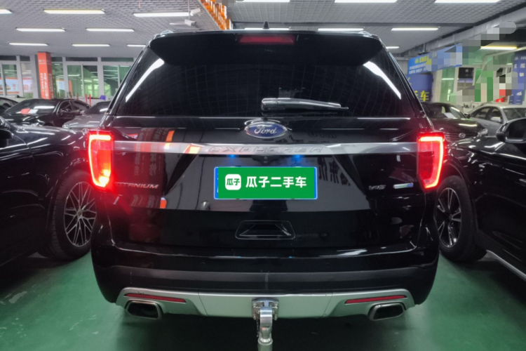 福特 探险者(进口) 2017款 3.5T 铂金版车身外观6