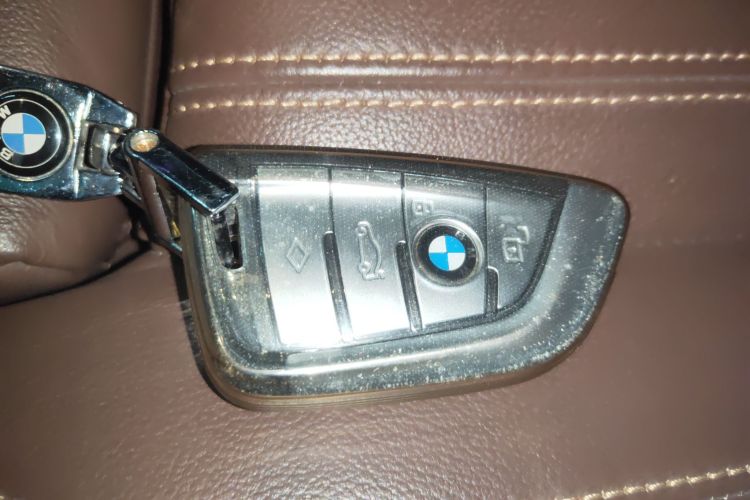 宝马X5(进口) 2021款 xDrive40i M运动套装中控内饰11