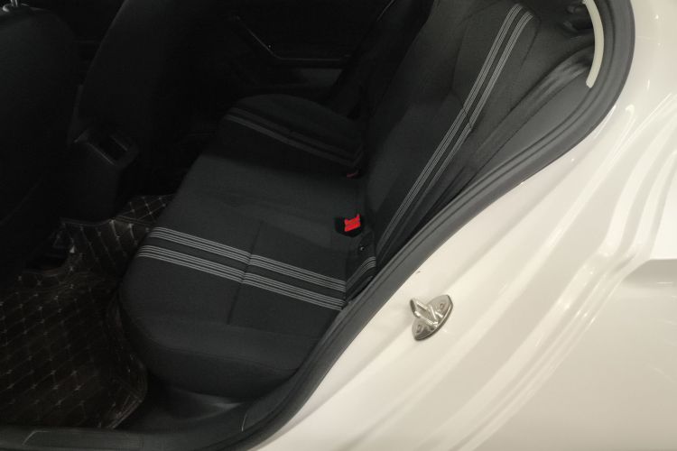 大众 凌渡 2018款 230TSI DSG风尚版中控内饰7004