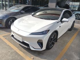 深蓝汽车 深蓝L07 2024款 230Max增程版