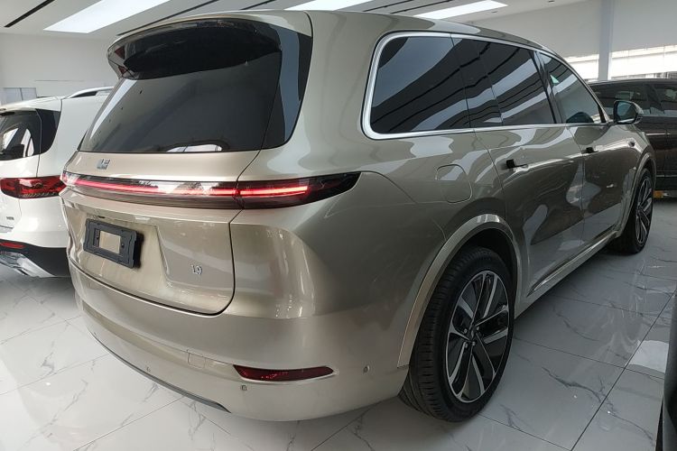 理想汽车 理想L9 2022款 Max车身外观7