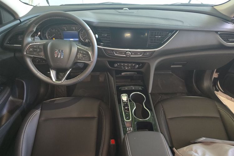 别克 君威 2024款 25T 超享版中控内饰12