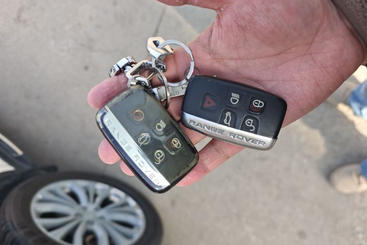 陆风X7 2015款 2.0T 全景尊贵版中控内饰11