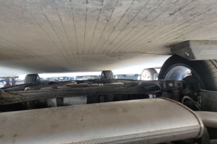 吉利汽车 帝豪 2025款 第4代 1.5L CVT尊贵型局部细节9009