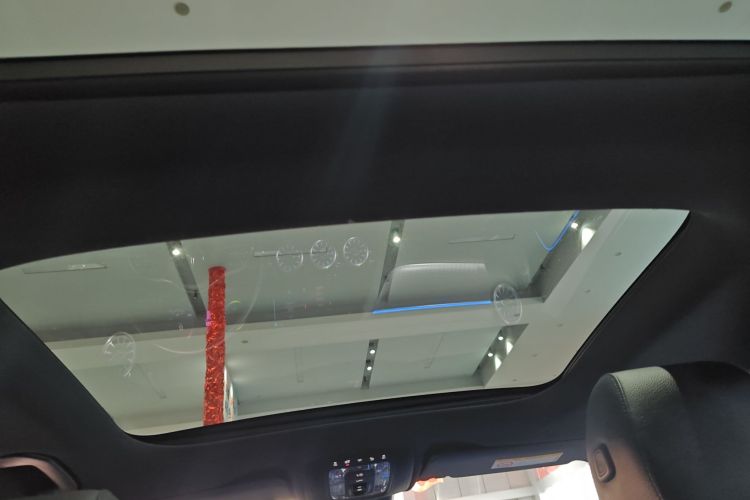 奔驰EQA 2023款 EQA 260中控内饰22