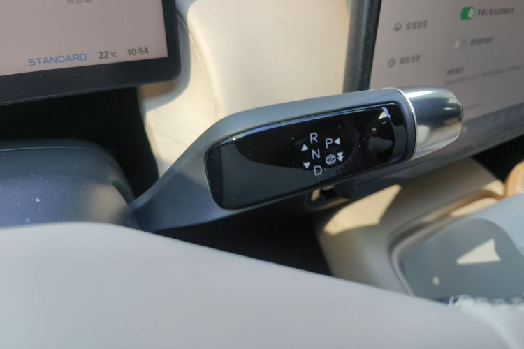 小鹏P7+ 2024款 长续航 Max中控内饰18