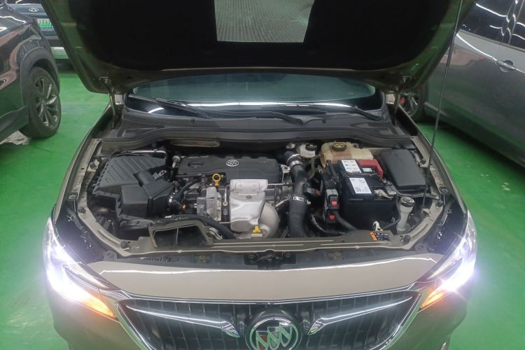 别克 英朗 2021款 1.3T 自动轻混动精英型机舱底盘24