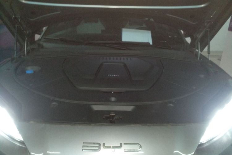 比亚迪 宋PLUS新能源 2023款 冠军版 DM-i 110KM 旗舰PLUS局部细节24