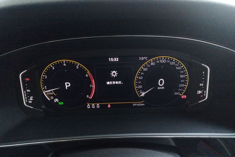 大众 帕萨特 2024款 380TSI 龙腾版中控内饰14