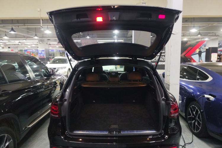 奔驰GLC 2020款 改款 GLC 260 L 4MATIC 动感型局部细节23