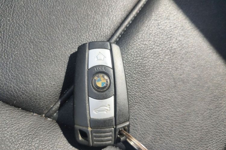 宝马X1 2015款 sDrive18i 时尚晋级版中控内饰11