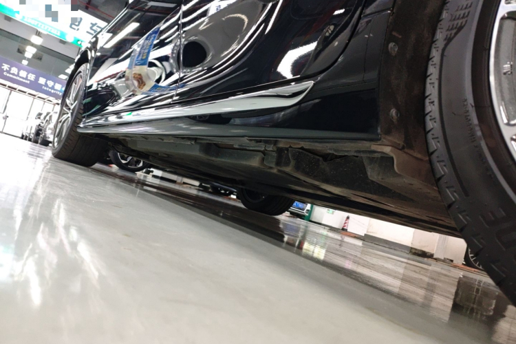 丰田 凯美瑞 2023款 2.5G 豪华版局部细节9002