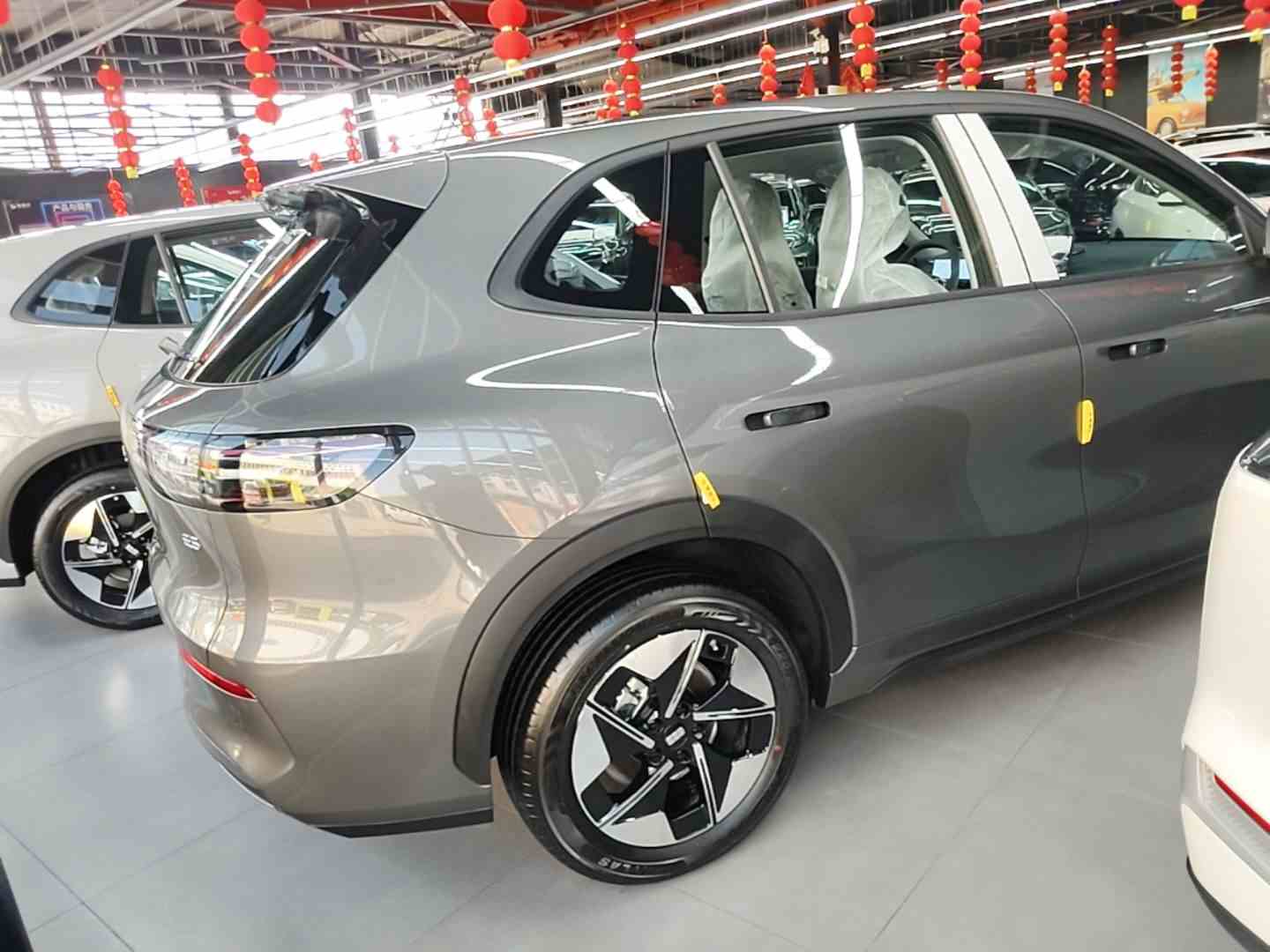 吉利银河 银河E5 2026款 530km 启航版(5)