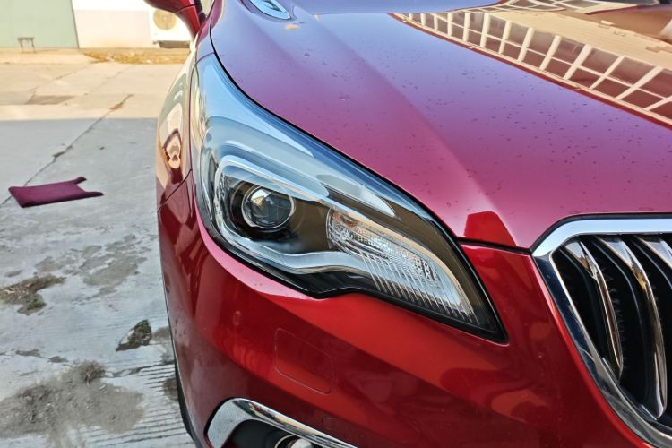 别克 昂科威 2017款 20T 两驱豪华型车身外观8