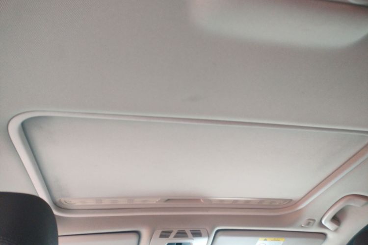 宝马3系 2018款 320Li 领先型M运动套装中控内饰22