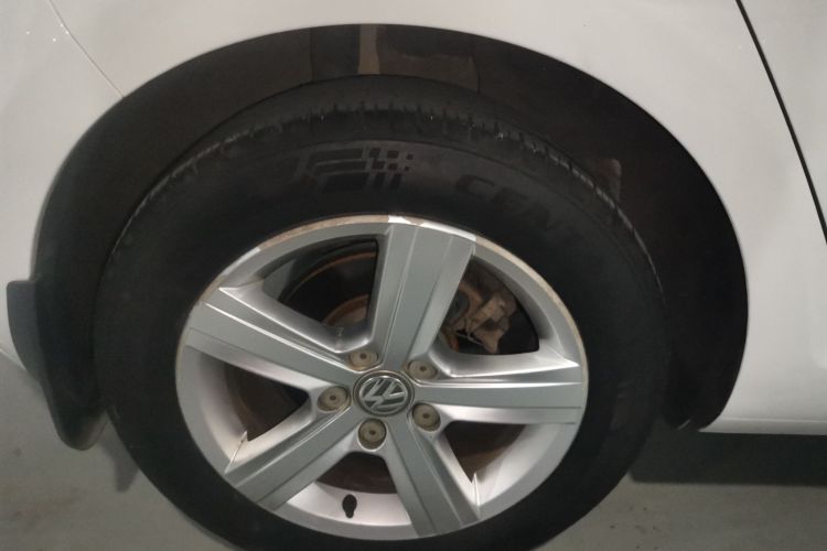 大众 高尔夫 2015款 1.6L 自动舒适型车身外观6008