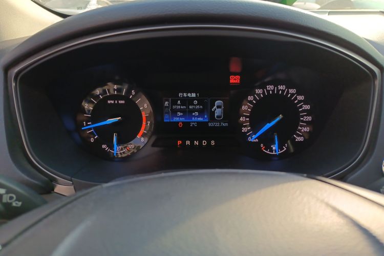 福特 蒙迪欧 2017款 EcoBoost 180 时尚型中控内饰14