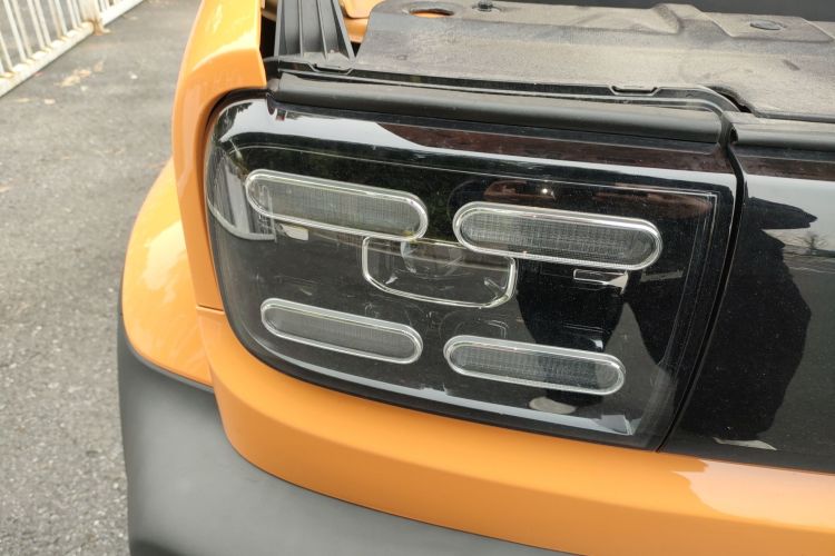 宝骏悦也 2023款 旗舰版车身外观8