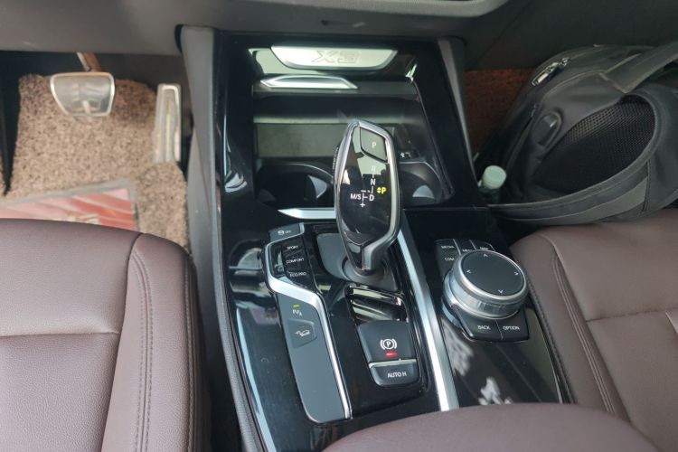 宝马X3 2019款 xDrive25i M运动套装中控内饰18