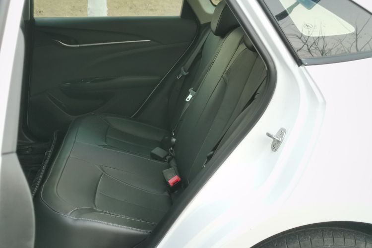 别克 英朗 2018款 18T 自动精英型中控内饰21