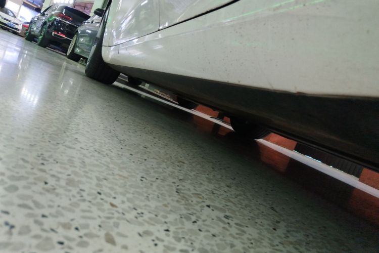 特斯拉 Model 3 2022款 后轮驱动版局部细节9002