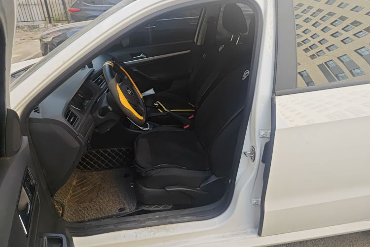 大众 2019款 朗逸启航 1.5L 自动风尚版 国VI中控内饰19