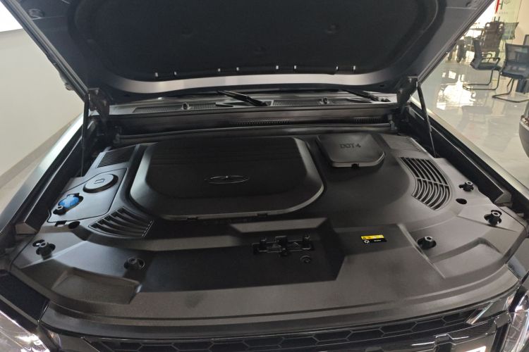 捷途山海 捷途旅行者C-DM 2024款 C-DM 208KM 山野版机舱底盘24