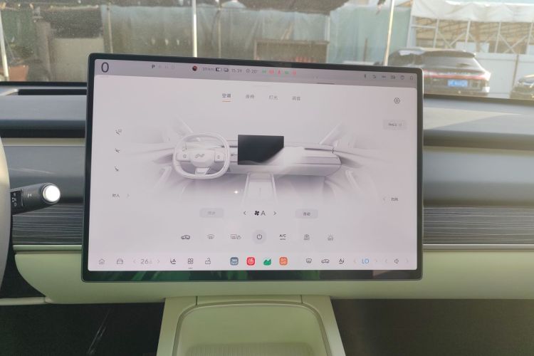 乐道L60 2024款 60kWh 后驱版中控内饰16