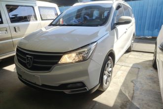 宝骏730 2019款 1.5T CVT时尚型 7座 国VI