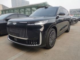 奇瑞 风云T11 2026款 220四驱全家乐