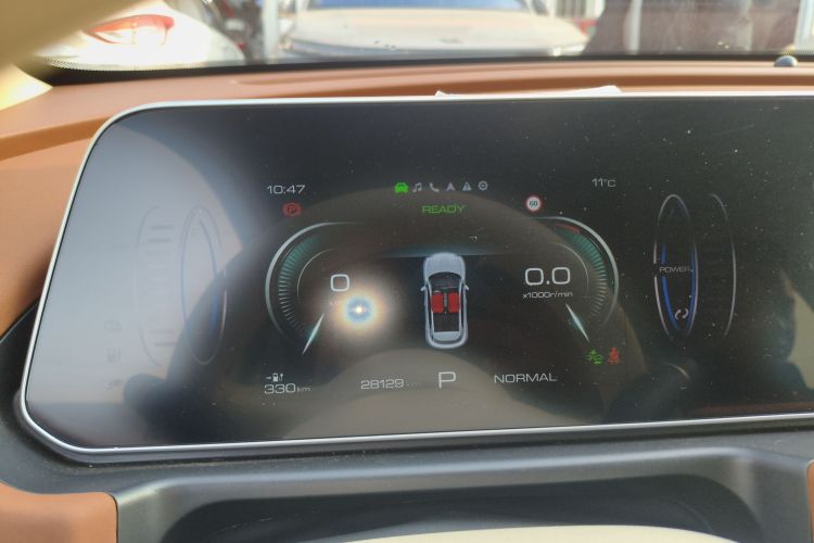 欧拉好猫 2023款 401km标准续航 豪华型 磷酸铁锂中控内饰14