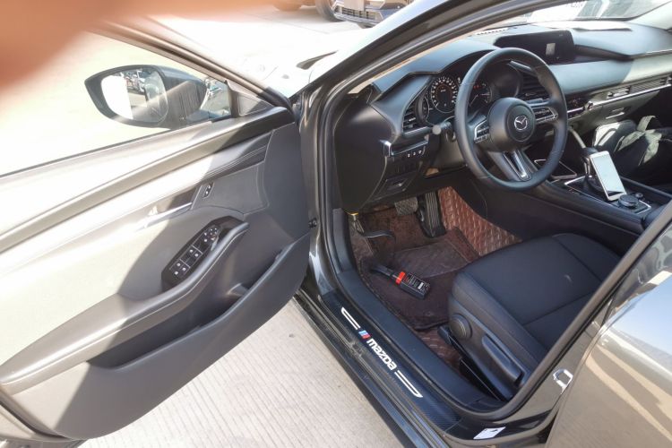 马自达3 昂克赛拉 2021款 2.0L 自动质炫版中控内饰20