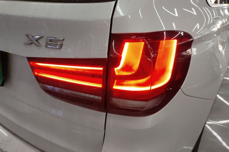 宝马X5(进口) 2015款 xDrive28i车身外观6006
